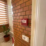 Hotel The Red Bricks