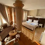 Hotel The Red Bricks