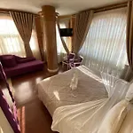 The Red Bricks Otel Shkodër