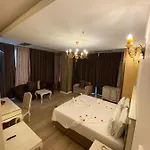 The Red Bricks Hotel 4*