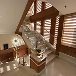 The Red Bricks Hotel 4*