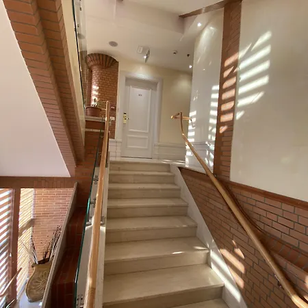 The Red Bricks Ξενοδοχείο Σκόδρα