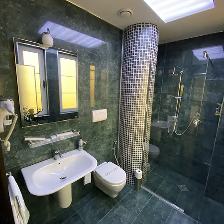 Szálloda The Red Bricks 4*