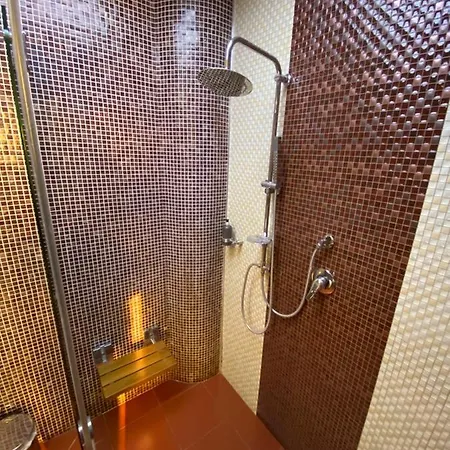 Ξενοδοχείο The Red Bricks Σκόδρα