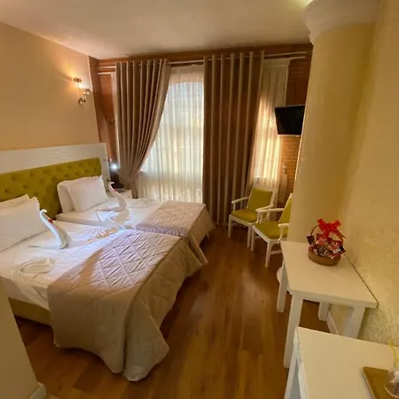 The Red Bricks Hotel 4*