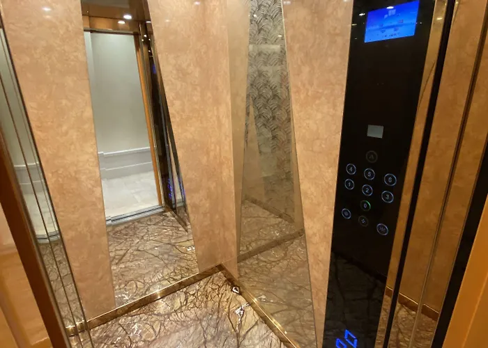 מלון The Red Bricks