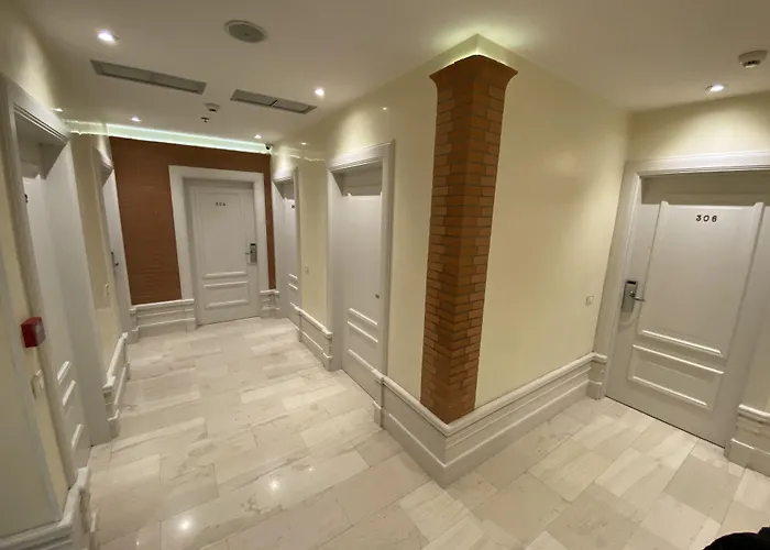 The Red Bricks Hotel